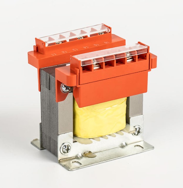Cur BK transformatores et BK transformatores potestates tanti momenti sunt in automatione industriali ac potestate tradendi?
